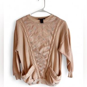 Vintage Casino Beige Chunky Sweater with Pockets and Flowers